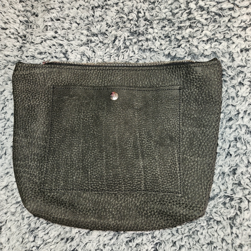 JILLS HOMESTEAD MAKEUP BAG BRAND NEW NEVER USED SMOKE COLOR
